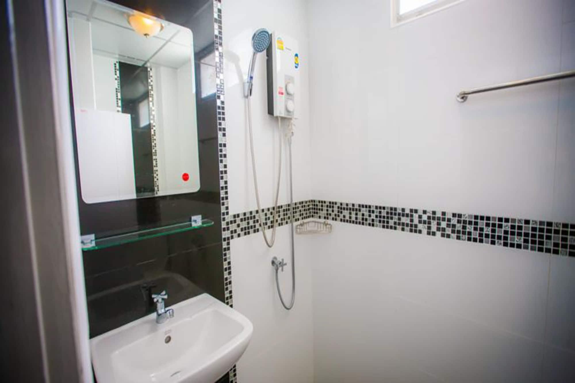 Rayong President Hotel Extérieur photo