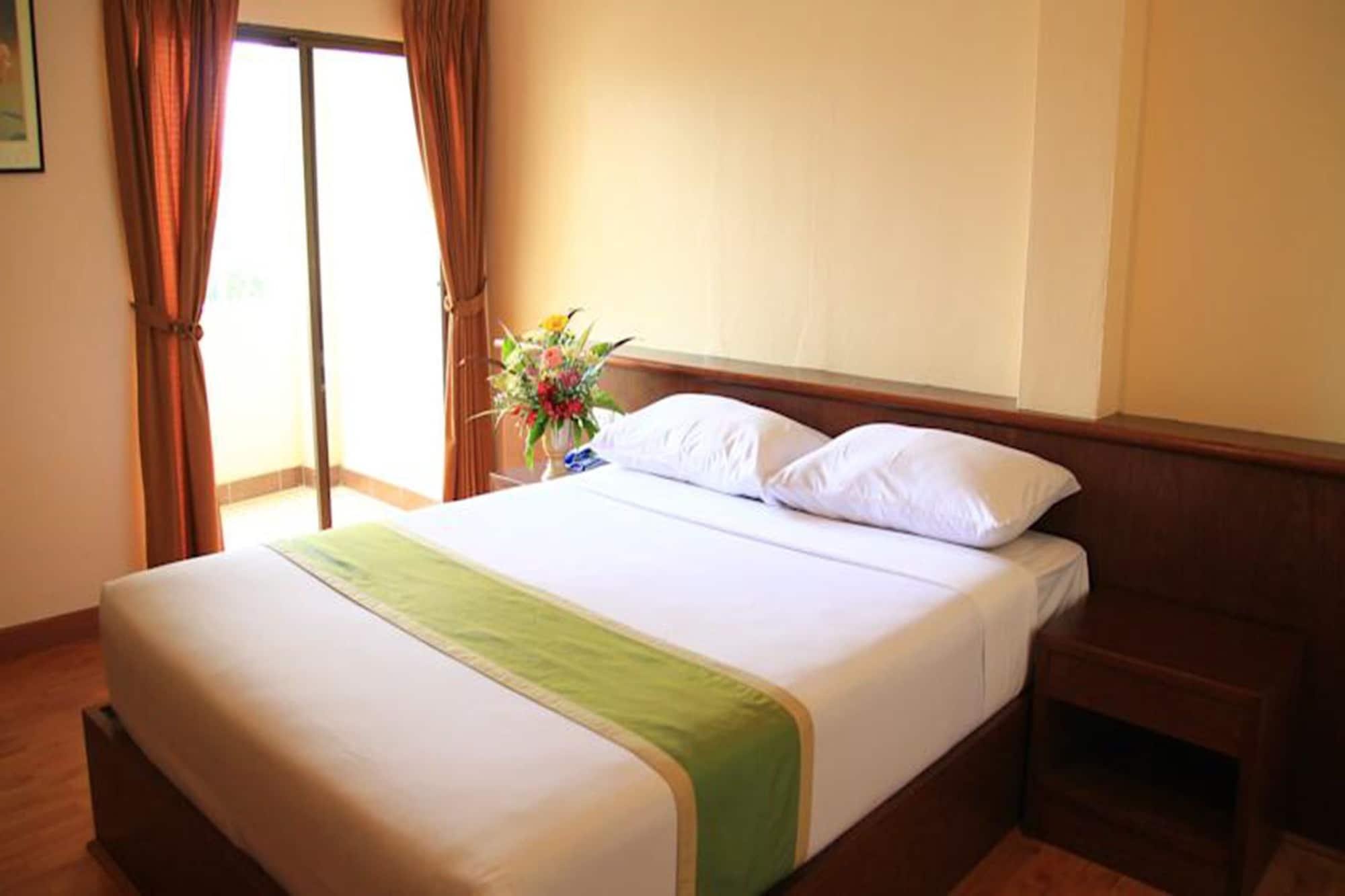 Rayong President Hotel Extérieur photo